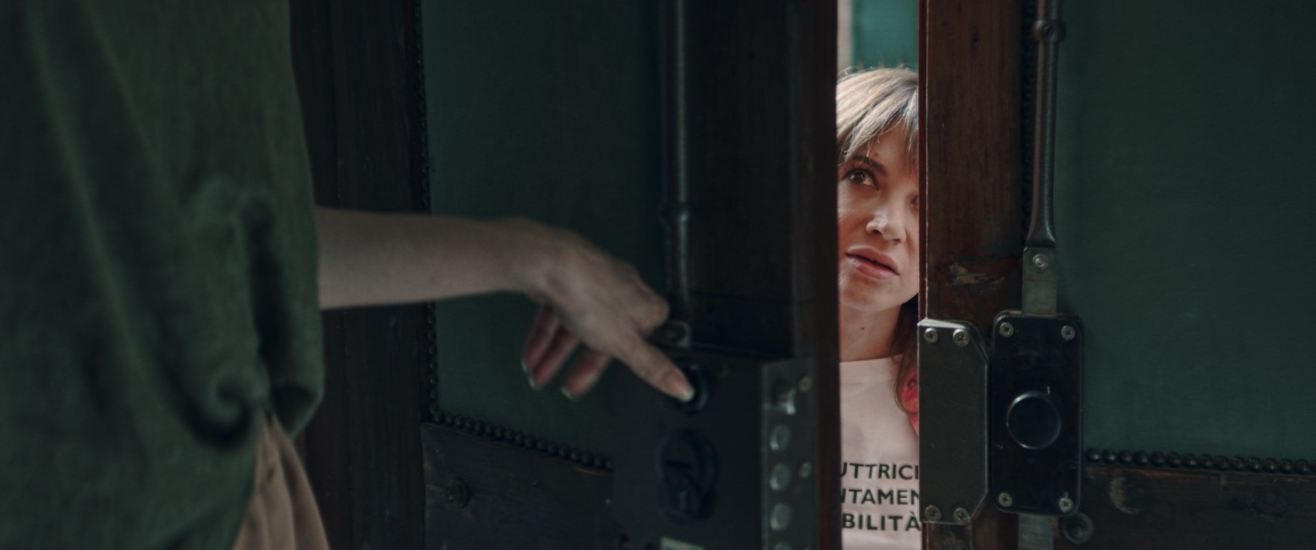 Фильм Темные очки (2022). Кадр N206978