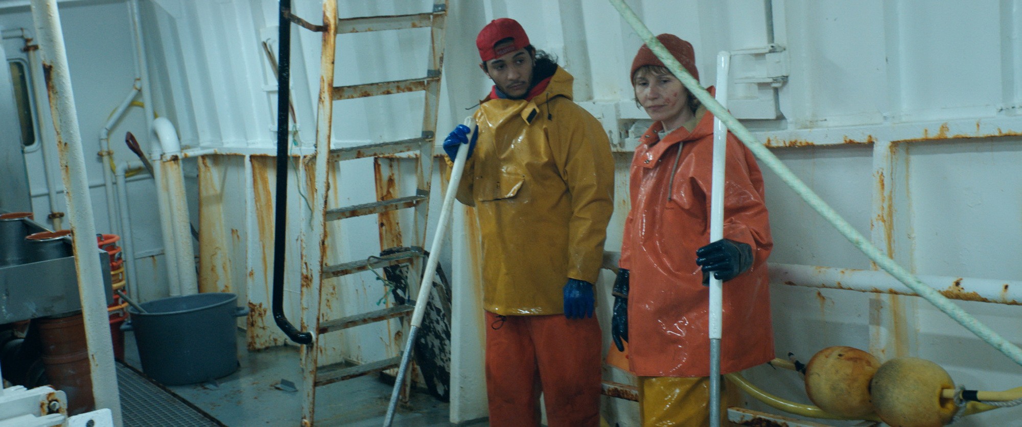 Фильм Лили и море (2022). Кадр N210326