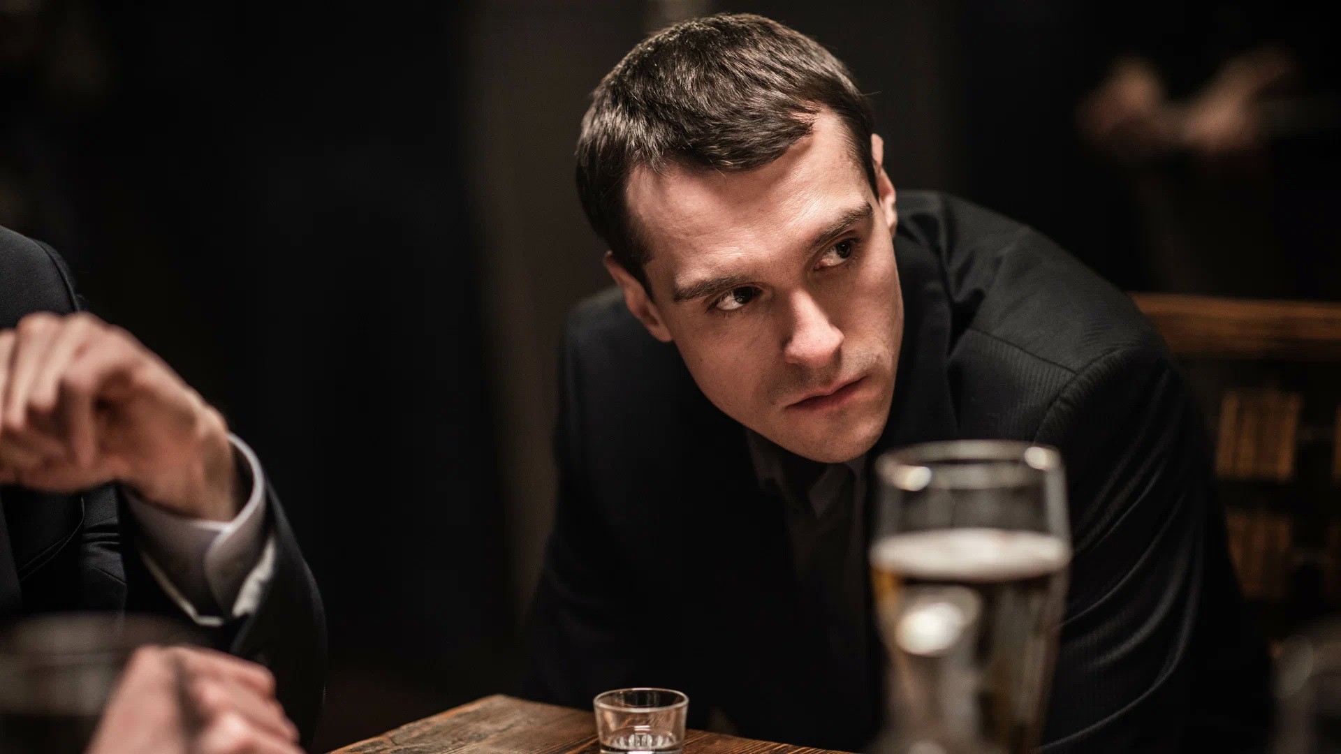 Сериал Русские (2022). Кадр N211396