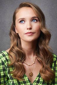 Джулия Браун (Julia Brown) Джулия Браун (Julia Brown)