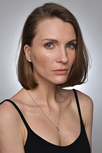 Яна Захарова