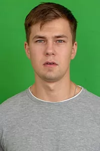 Илья Попов
