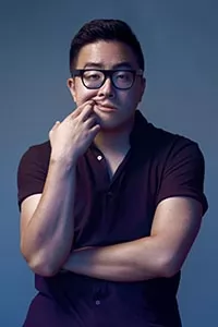 Боуэн Янг (Bowen Yang) Боуэн Янг (Bowen Yang)