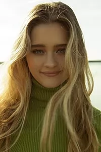 Лиззи Грин (Lizzy Greene) Лиззи Грин (Lizzy Greene)