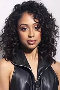Лайза Коши (Liza Koshy)