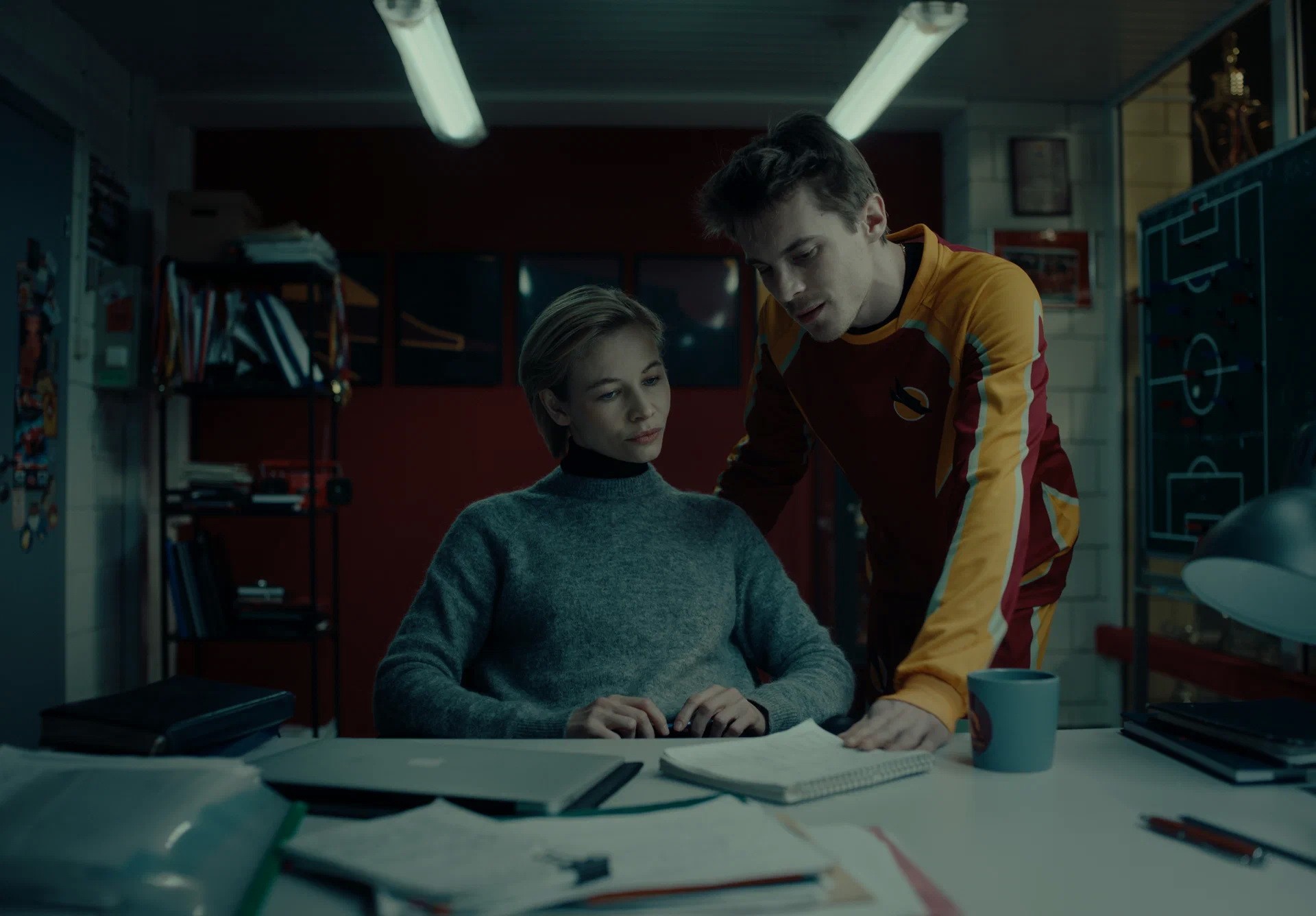 Сериал Домашнее поле (2022). Кадр N212693