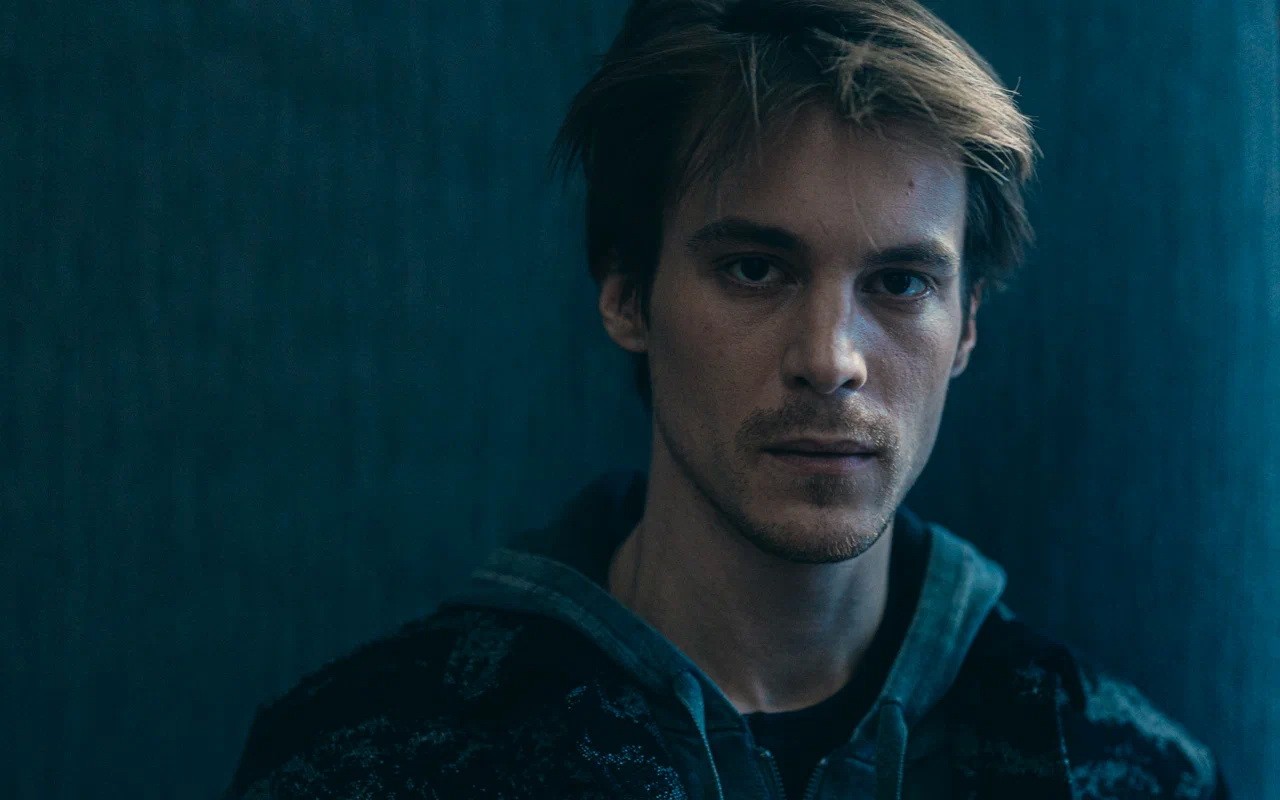 Сериал Домашнее поле (2022). Кадр N212698
