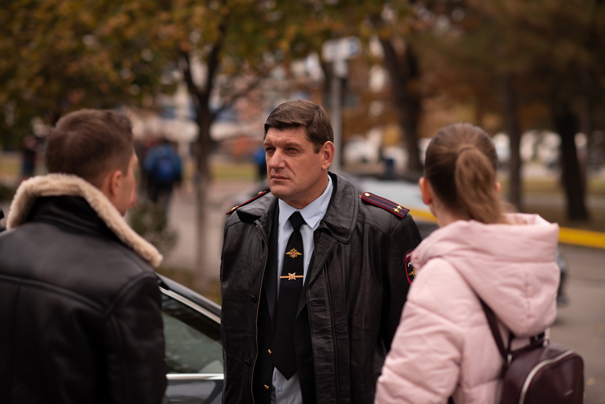 Сериал Чужая стая (2020-2023). Кадр N212994
