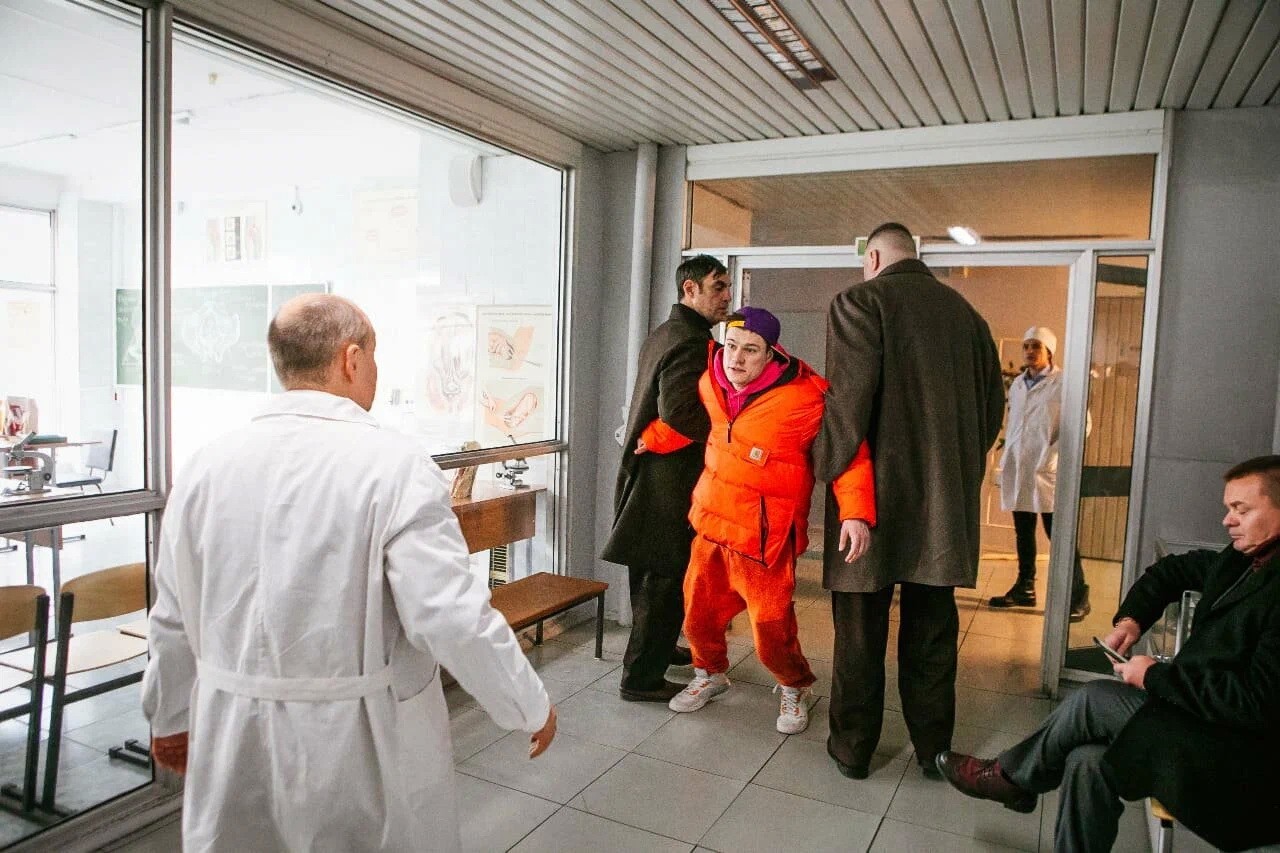 Фильм Быть (2023). Кадр N213669