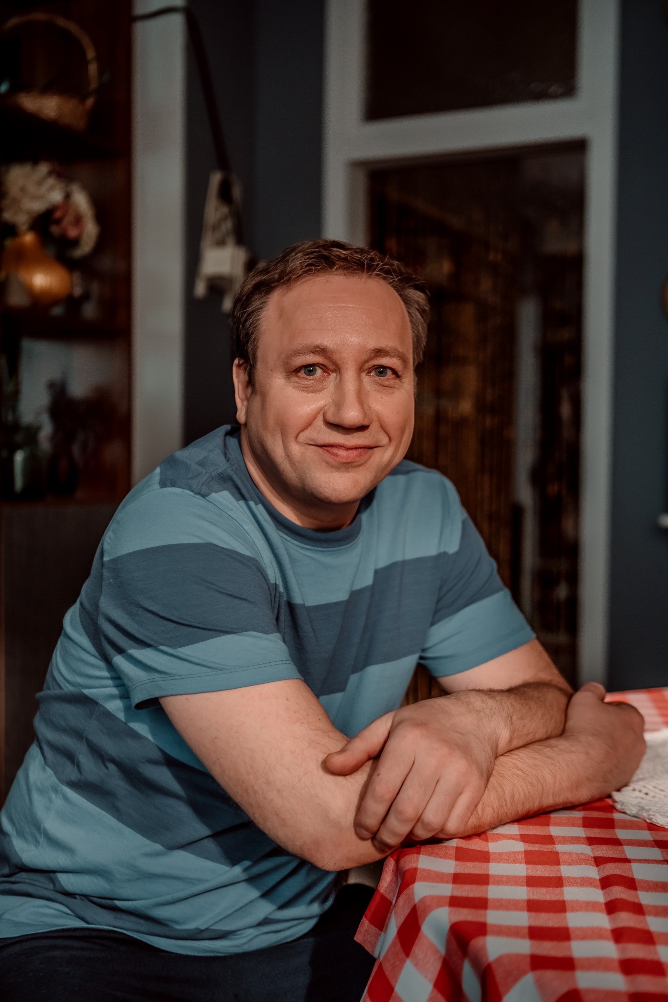 Сериал Сидоровы (2024). Кадр N215236