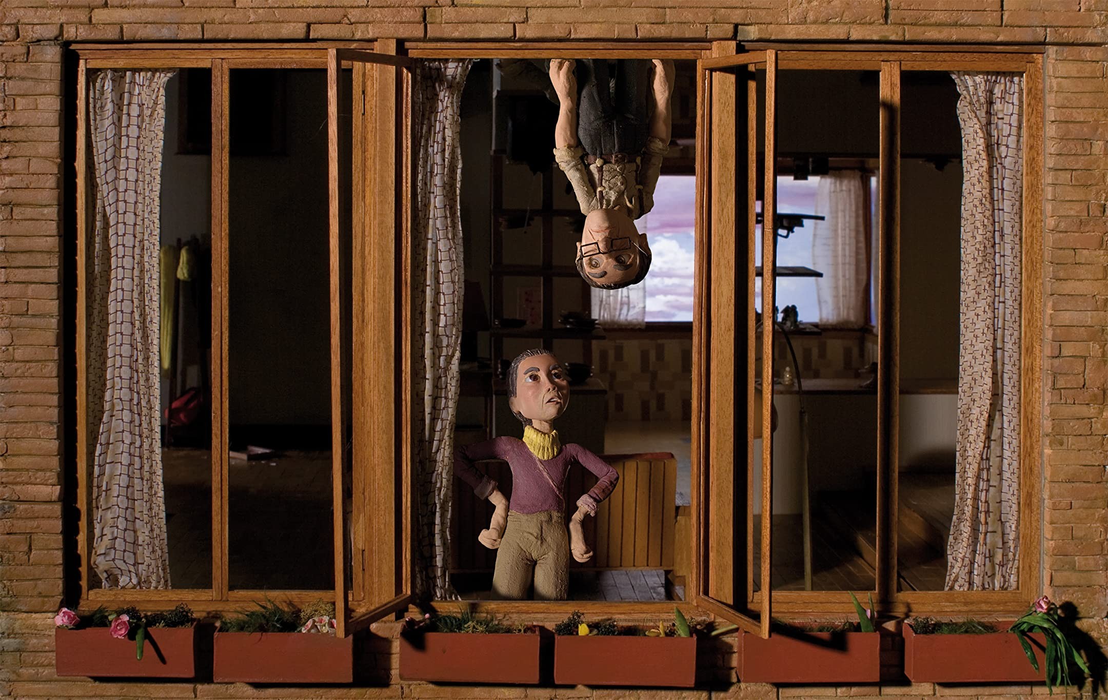 Фильм Вверх тормашками (2012). Кадр N216984