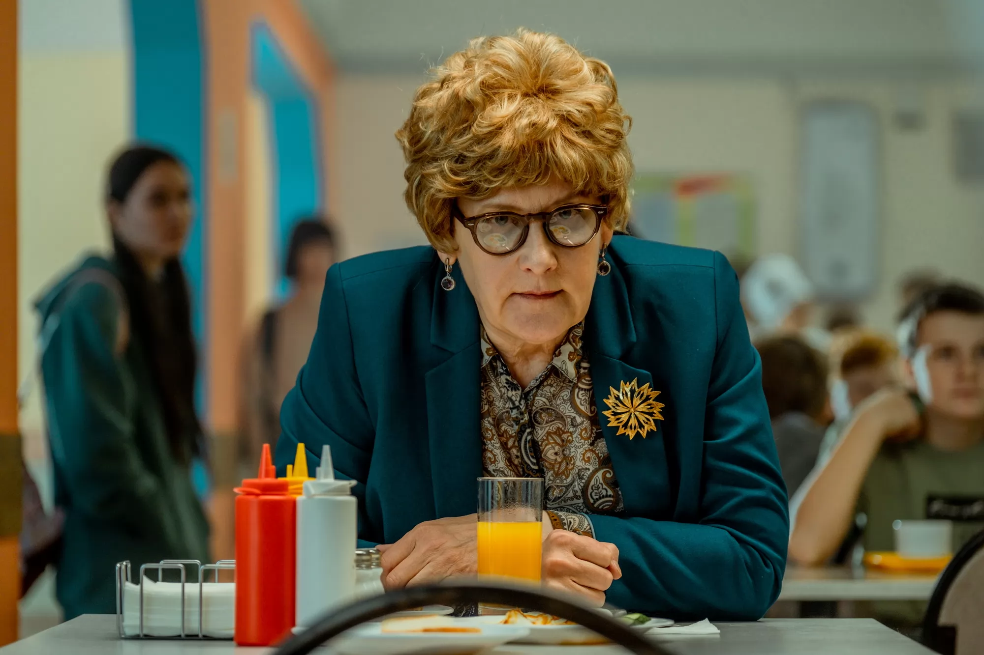 Сериал Плакса (2023-2024). Кадр N217926