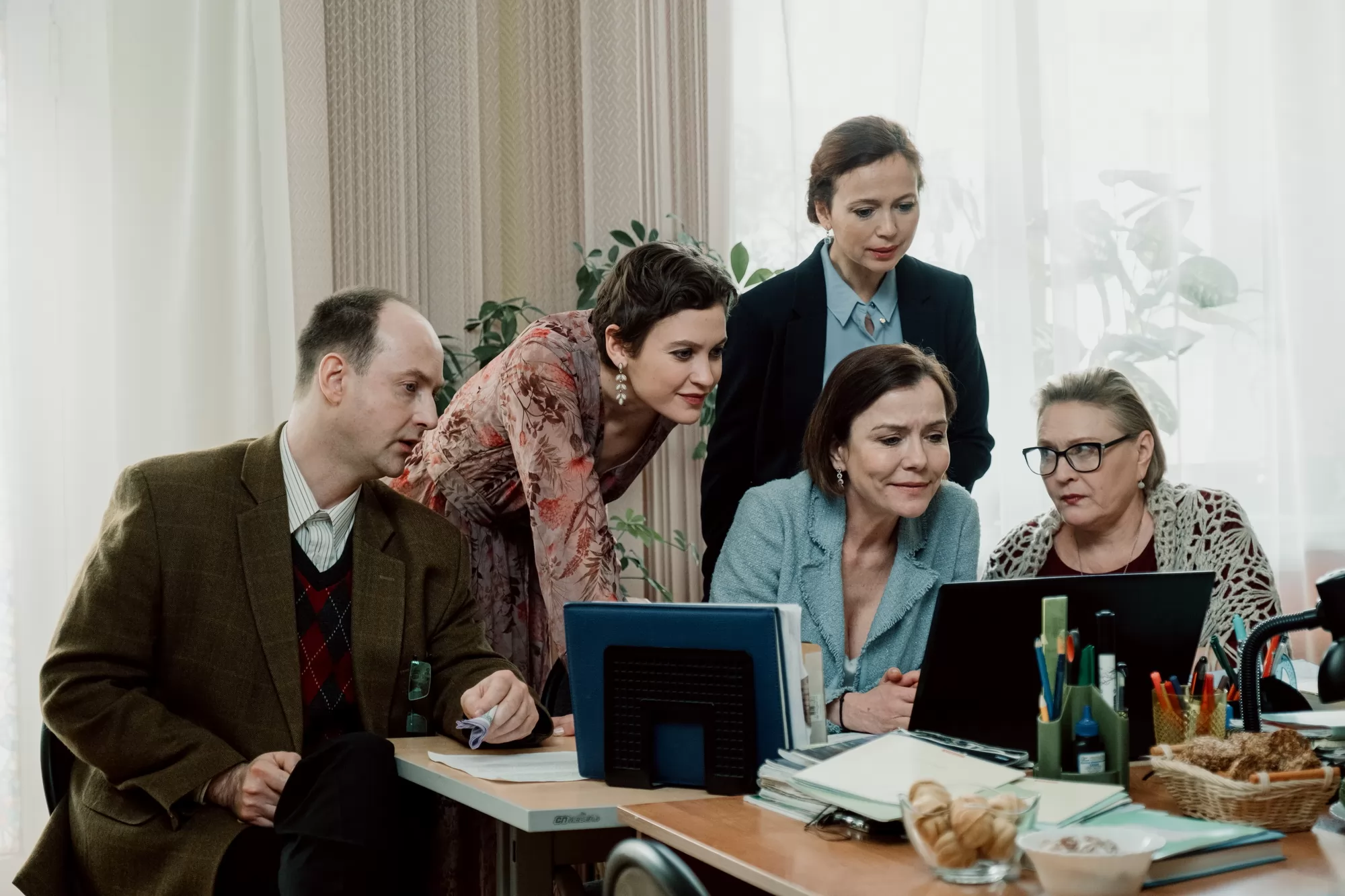 Сериал Плакса (2023-2024). Кадр N217913