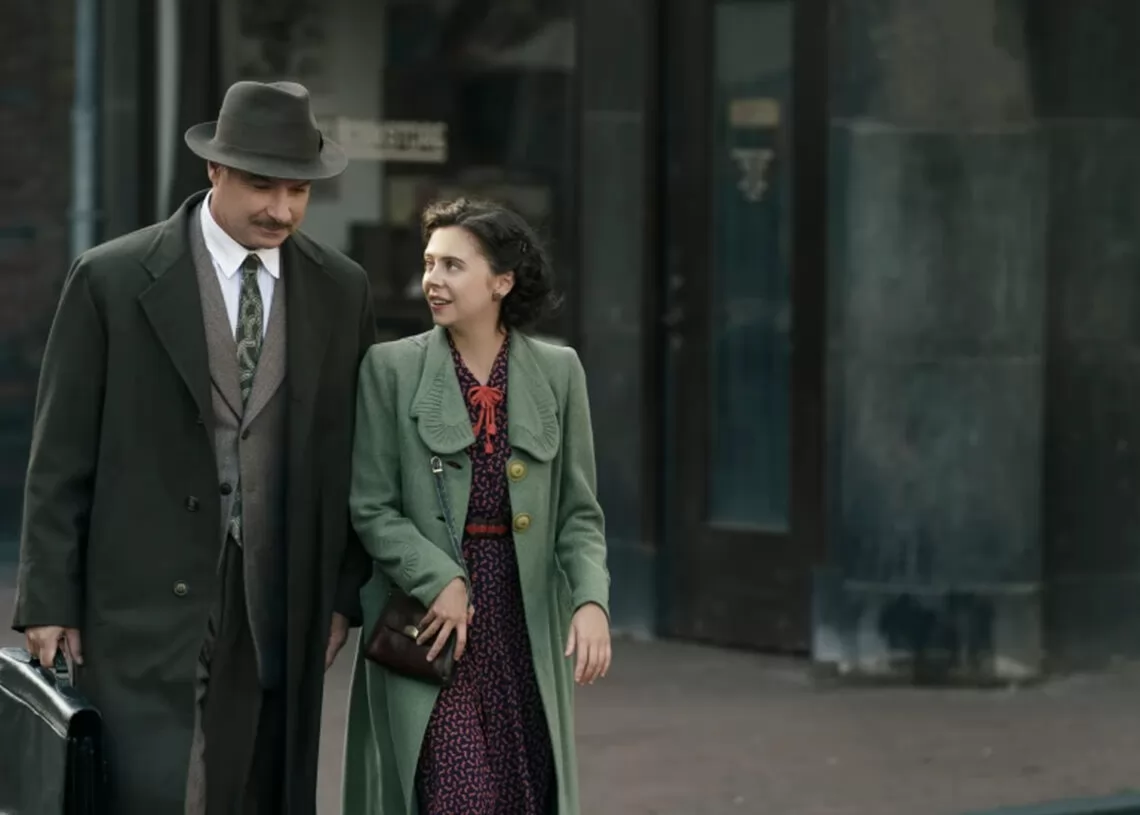 Сериал Маленький огонек (2023). Кадр N219017