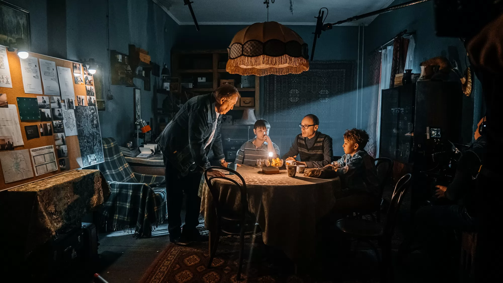Сериал Артист с большой дороги (2024). Кадр N220758