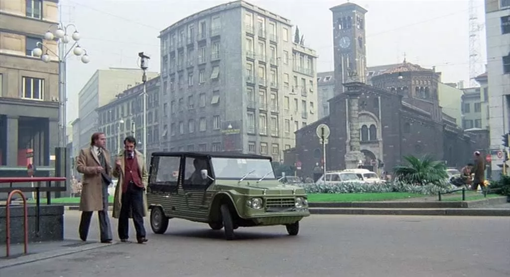 Фильм Площадь Сан-Бабила, 20 часов (1976). Кадр N224321
