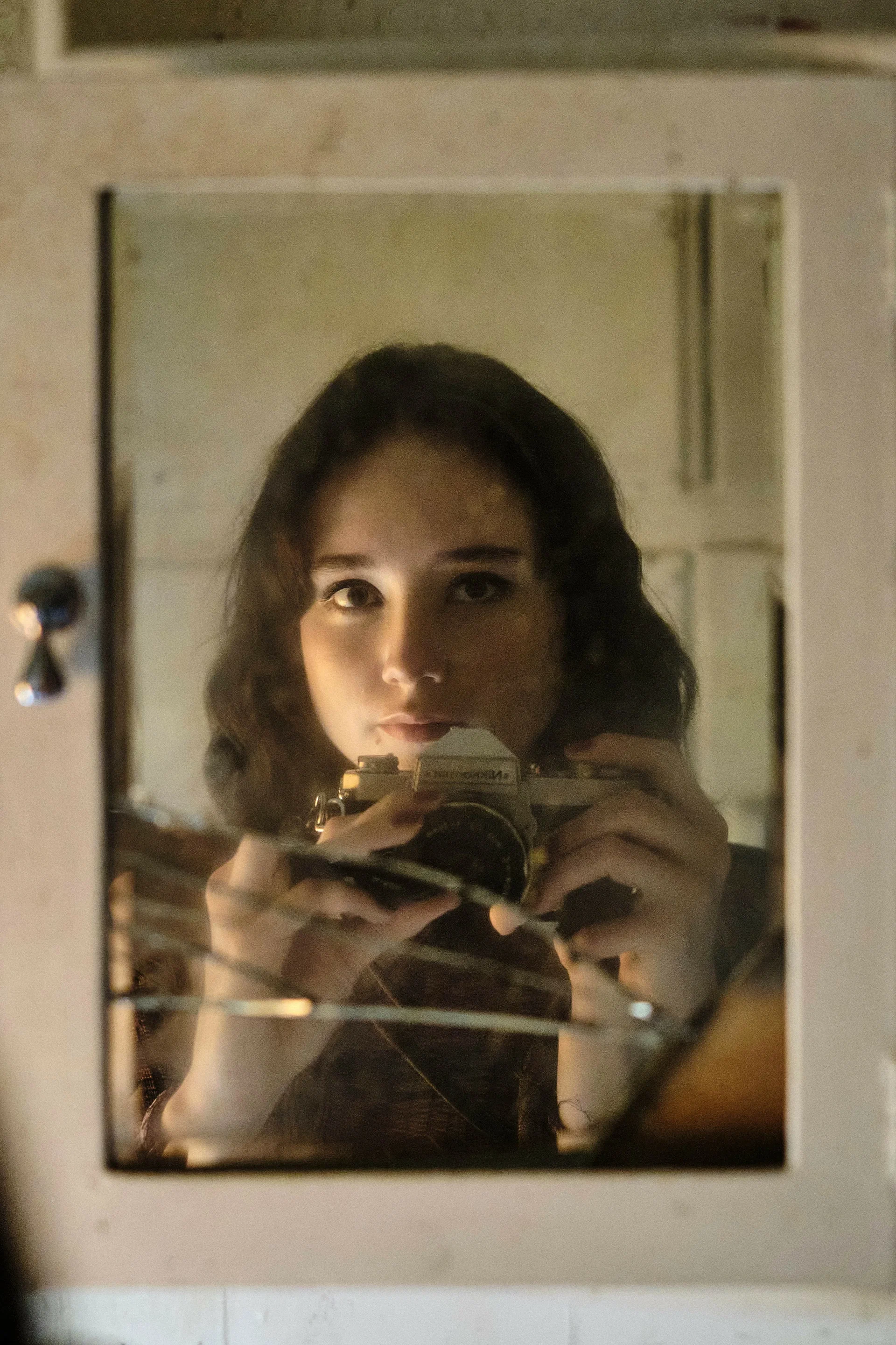 Сериал Сожженные девочки (2023). Кадр N225829