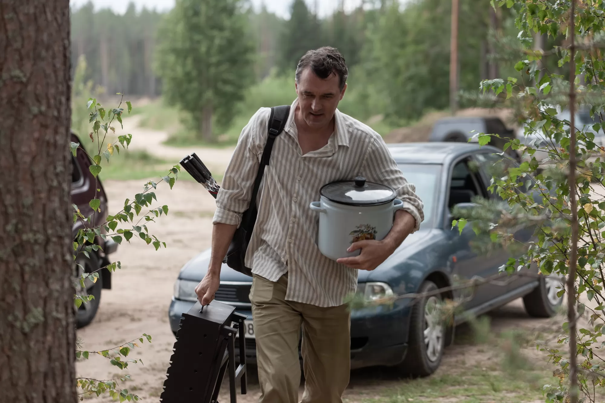 Сериал Здесь все свои (2024). Кадр N226379