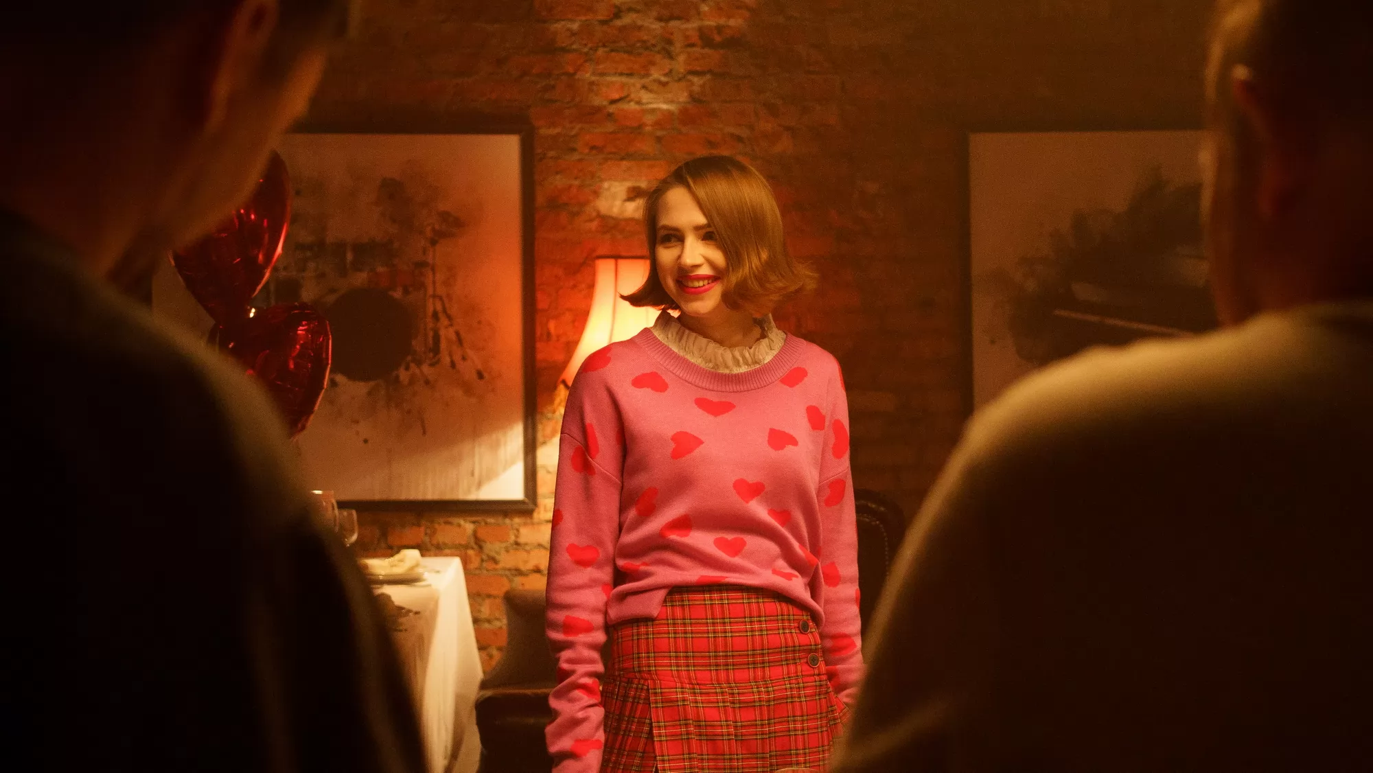 Сериал Праздники (2023-2024). Кадр N226929