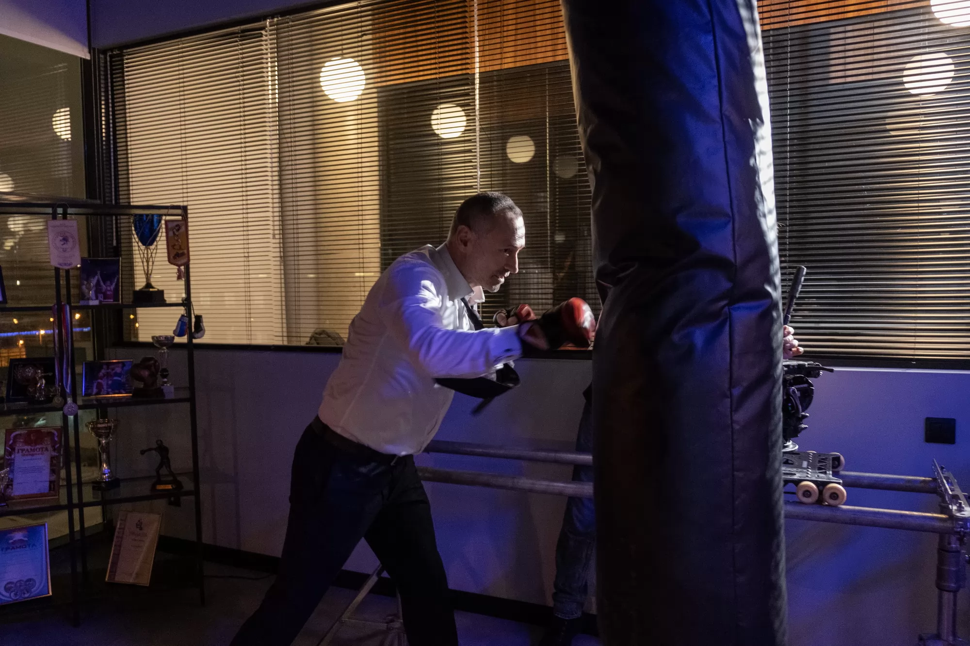 Сериал Очень синяя борода (2023). Кадр N227418