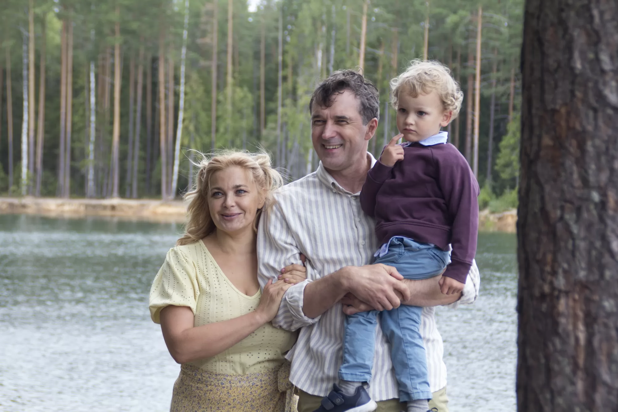 Сериал Здесь все свои (2024). Кадр N227611