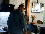 Превью кадра #220979 из сериала "Эффект домино"  (2023)