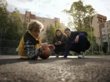 Кадры к сериалу "Она такая классная"