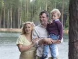 Превью кадра #227611 к фильму "Здесь все свои" (2024)