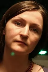 Эмили Янг (Emily Young) Эмили Янг (Emily Young)