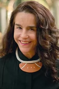 Луселия Сантуш (Lucelia Santos)