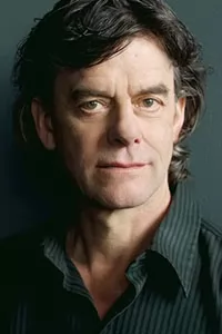 Том МакКэмус (Tom McCamus)