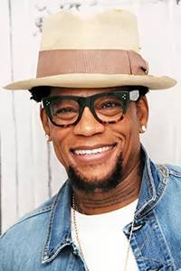 Д.Л. Хьюли (D.L. Hughley)