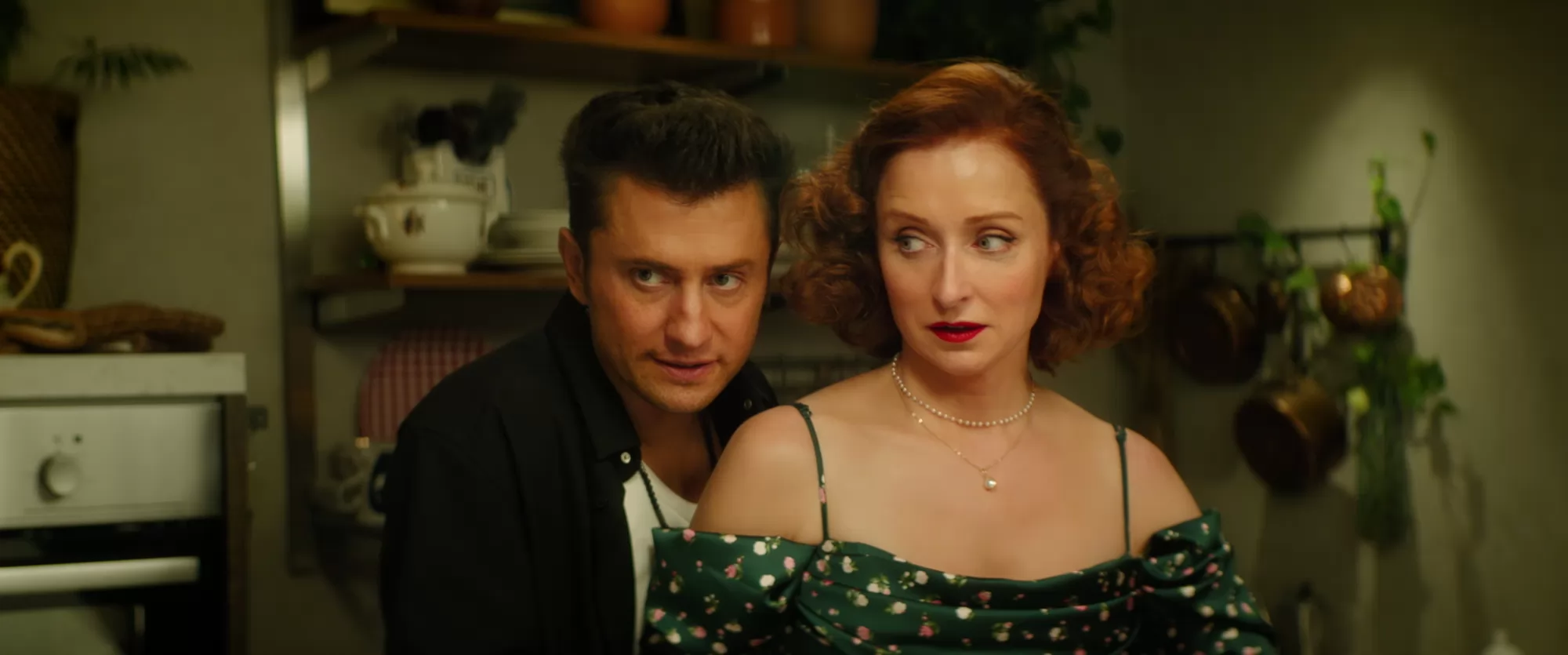 Фильм Неприличные гости (2024). Кадр N233716