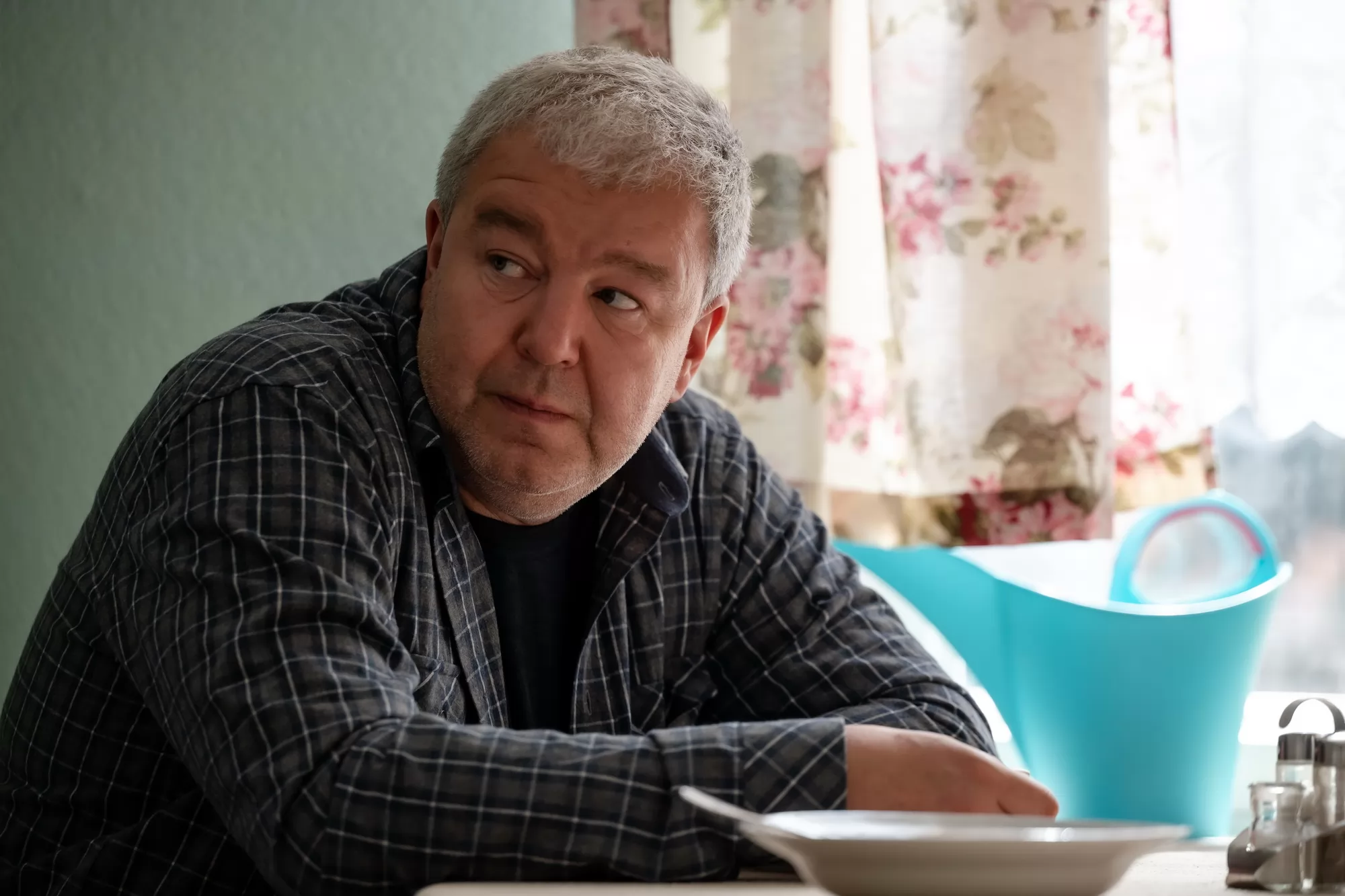 Сериал Киберпапа (2024). Кадр N234395