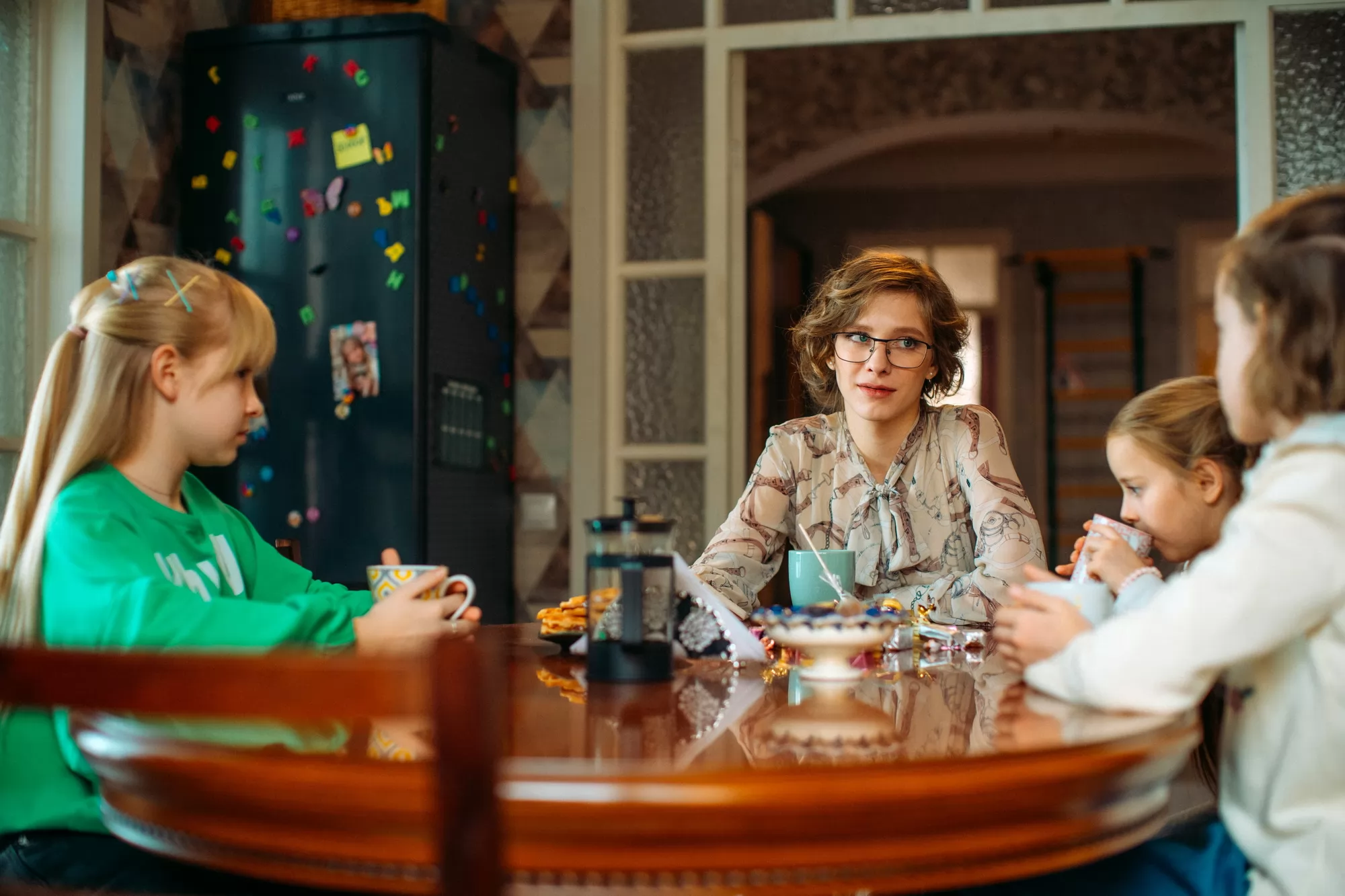 Сериал Папины дочки. Новые (2023-2025). Кадр N234844