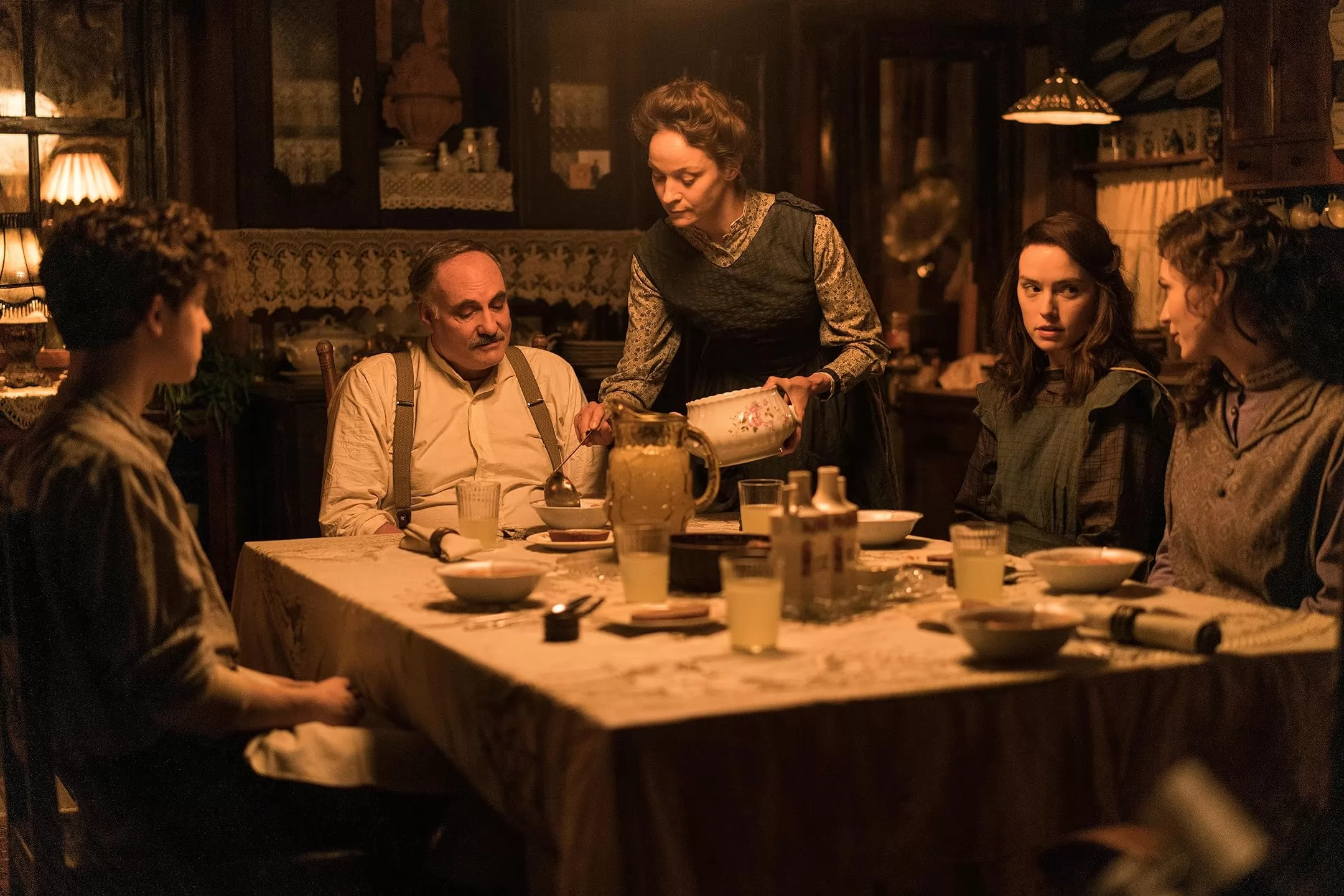 Фильм Девушка и море (2024). Кадр N235140