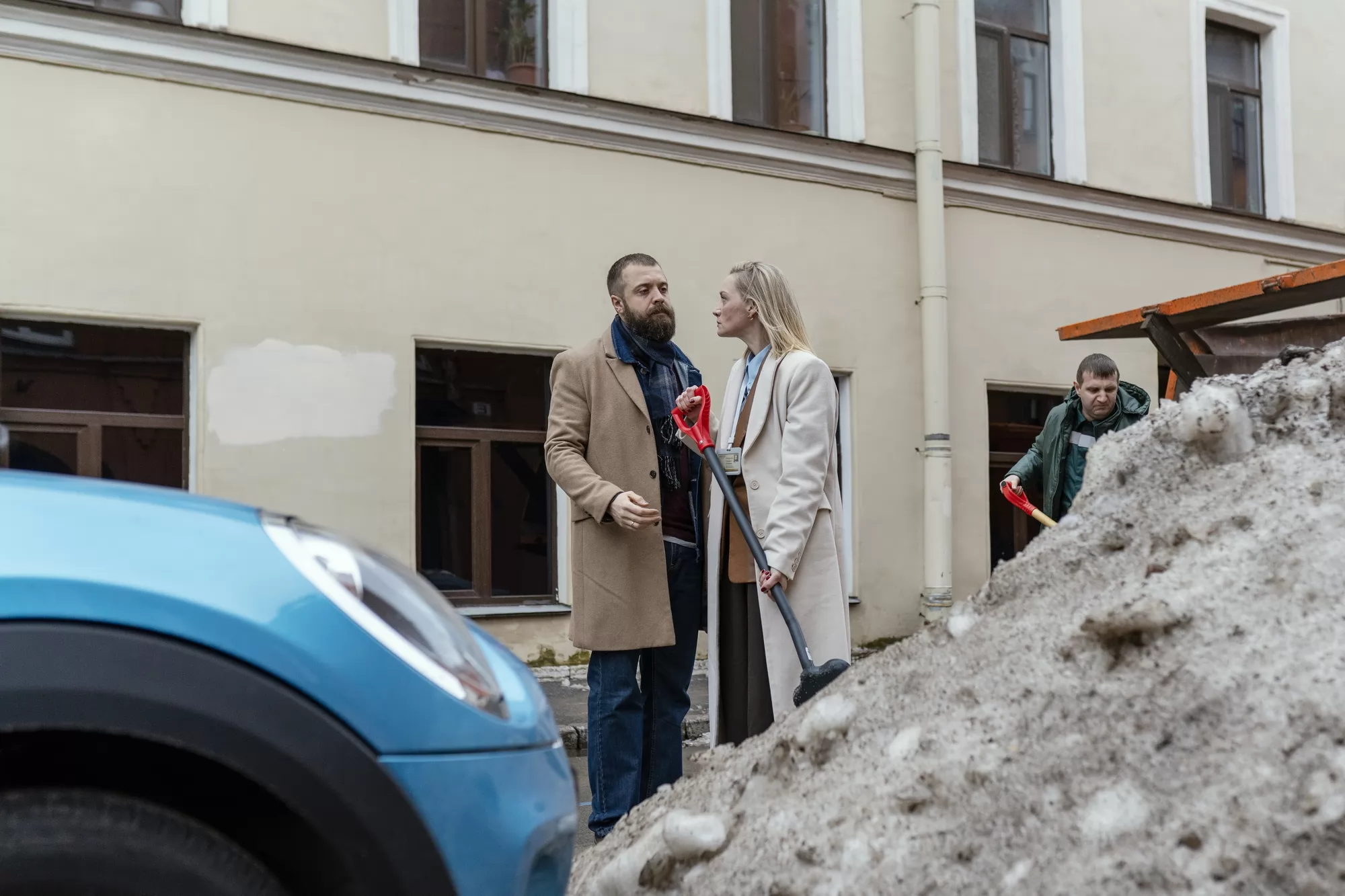 Сериал Дорогой родственник (2025). Кадр N235702