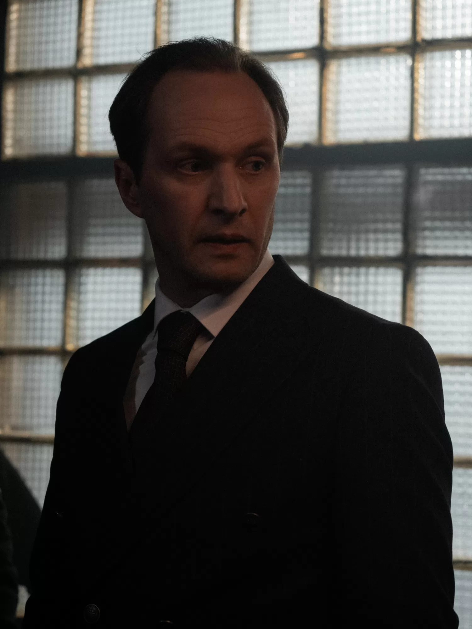 Сериал Извозчик (2025). Кадр N237046