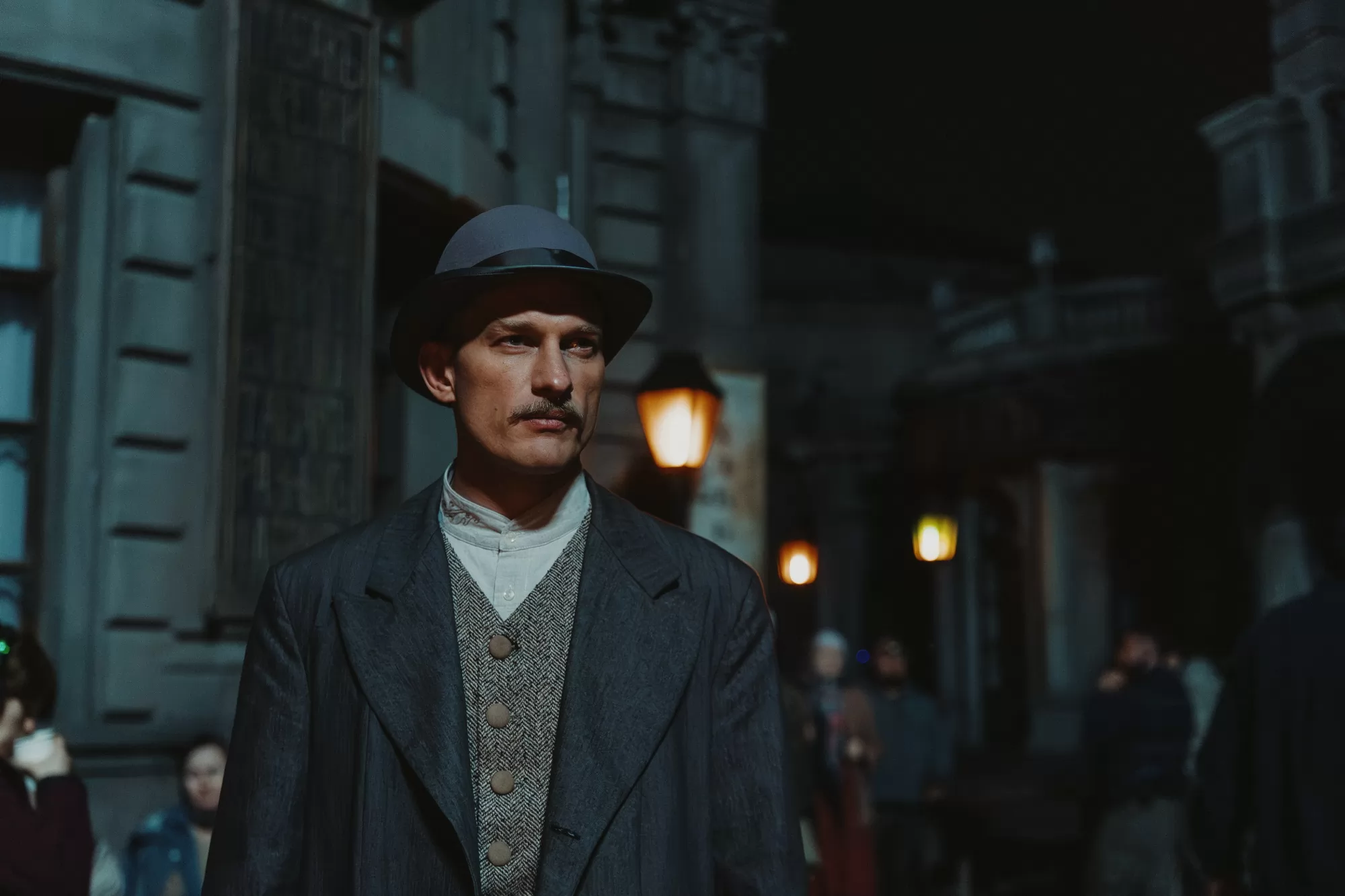 Сериал Злые люди (2025). Кадр N238475