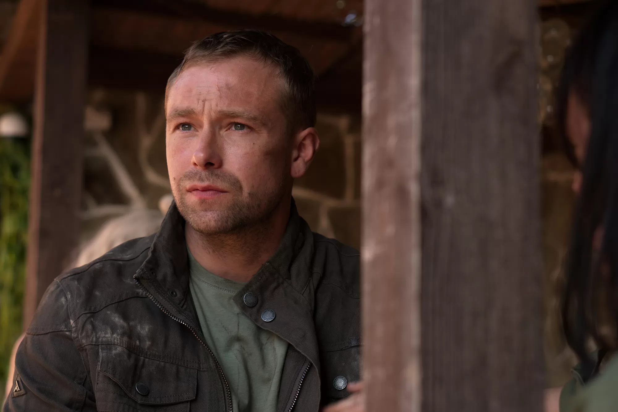 Сериал Один за всех (2025). Кадр N239385