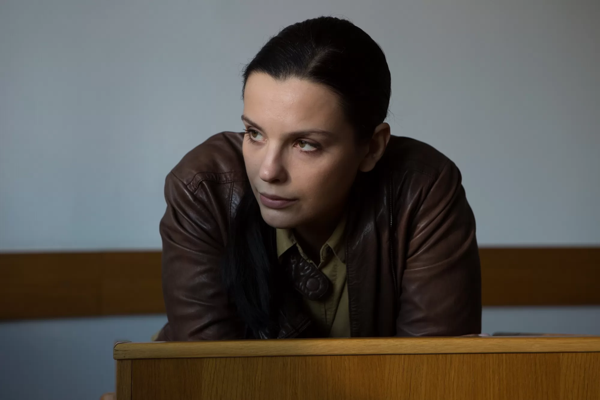 Сериал Город тайн (2024). Кадр N240756