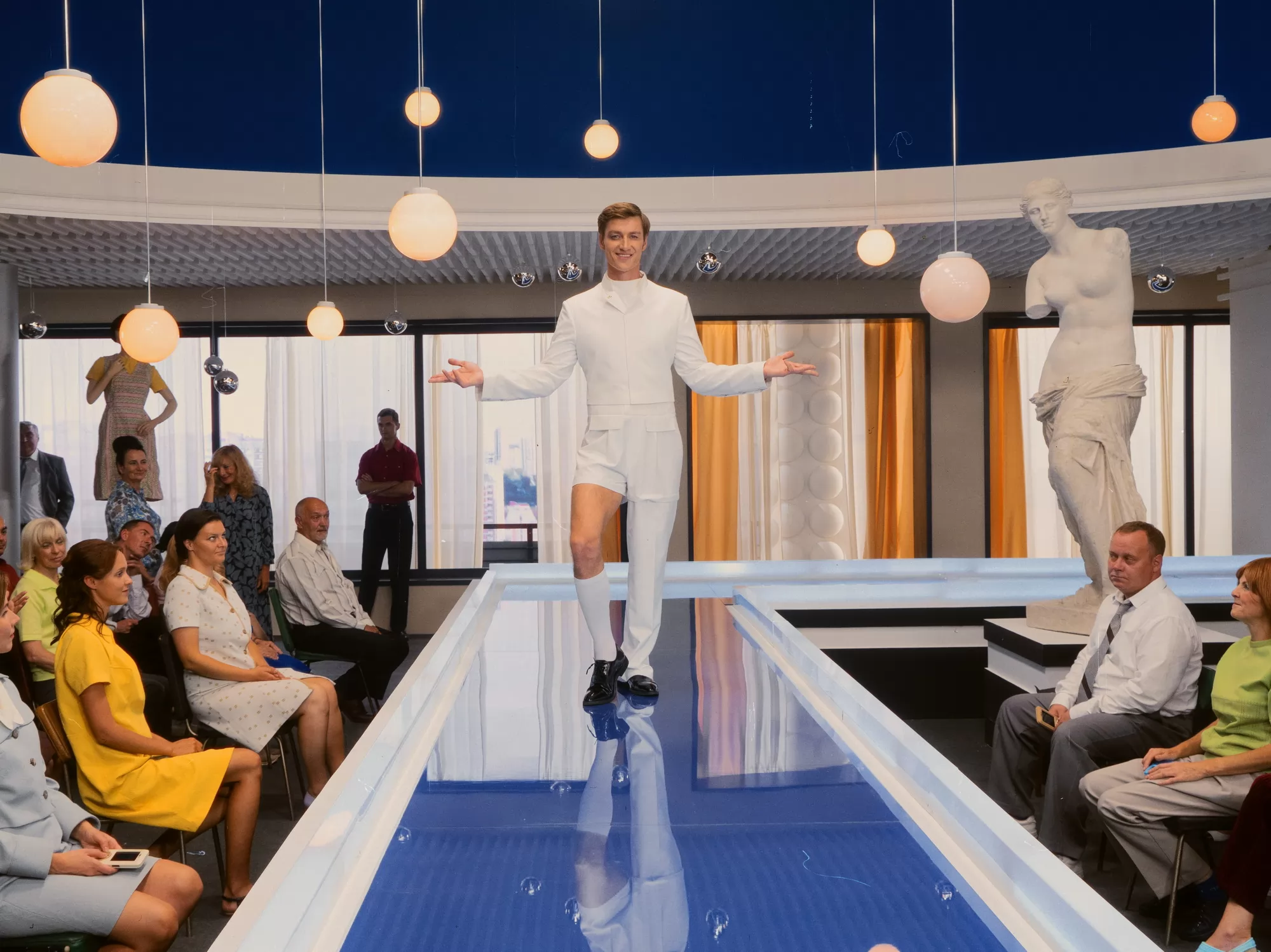 Фильм Небриллиантовая рука (2024). Кадр N244290
