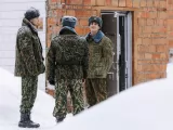 Превью кадра #230558 из сериала "Аутсорс"  (2025)