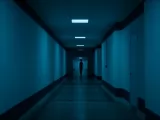 Превью кадра #232529 из фильма "Клаустрофобы: Инсомния"  (2023)