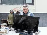 Превью кадра #235705 из сериала "Дорогой родственник"  (2025)