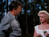 Превью кадра #236081 к фильму "Река не течет вспять" (1954)