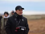 Кадры к фильму "Она тебя любит"