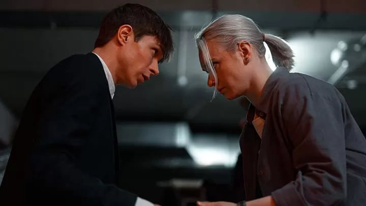 Тизер российского сериала "Трудная"