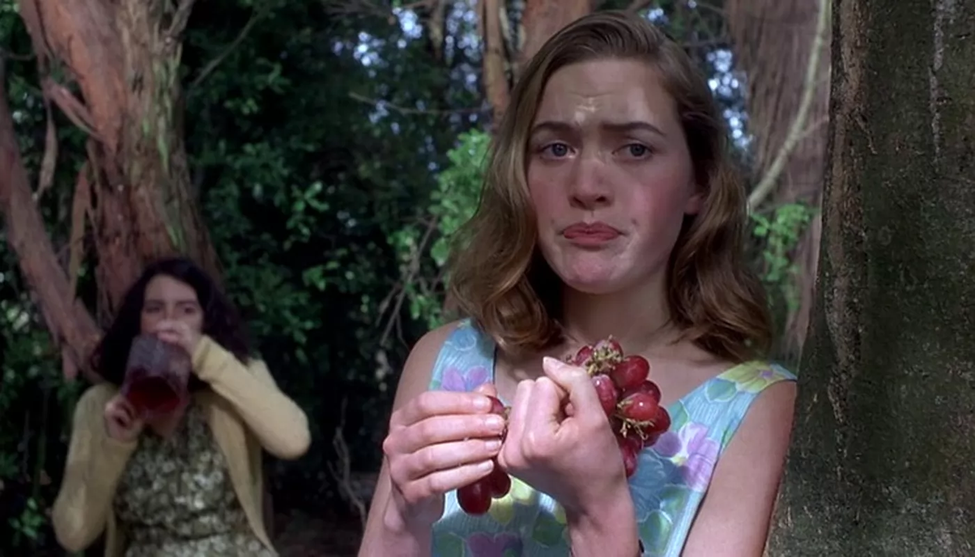 Кейт Уинслет призналась в экспериментах с девочками в юности