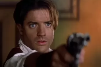 Брендан Фрейзер назвал "слухом" его возвращение в "Мумию"